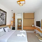 Harmony Boutique 4*