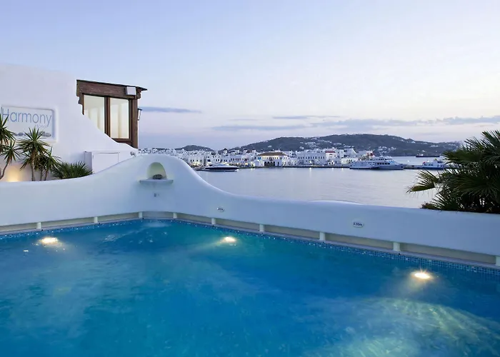 Harmony Boutique Hotell 4*